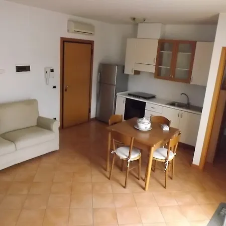 Appartament On The With Balcony X6persons * Rimini