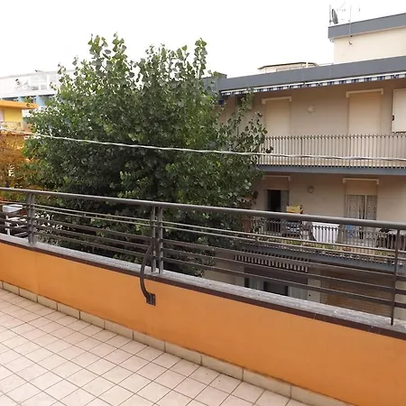 Appartament On The With Balcony X6persons Apartamento Rimini